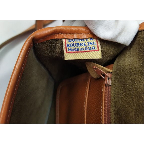 Dooney & Bourke Green Pebbled Leather Buckler Crossbody Bag -Vintage Made in USA - Picture 13 of 15